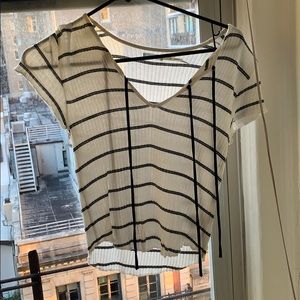 Kimchi Blue (UO) white striped tee - size M
